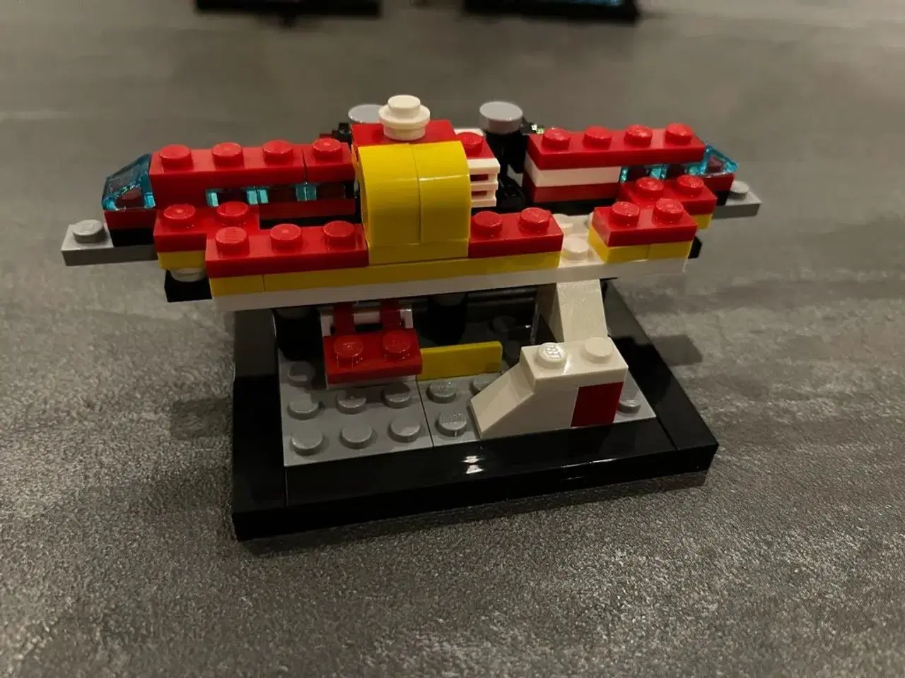 Billede 4 - LEGO 60 Years Of The LEGO Brick