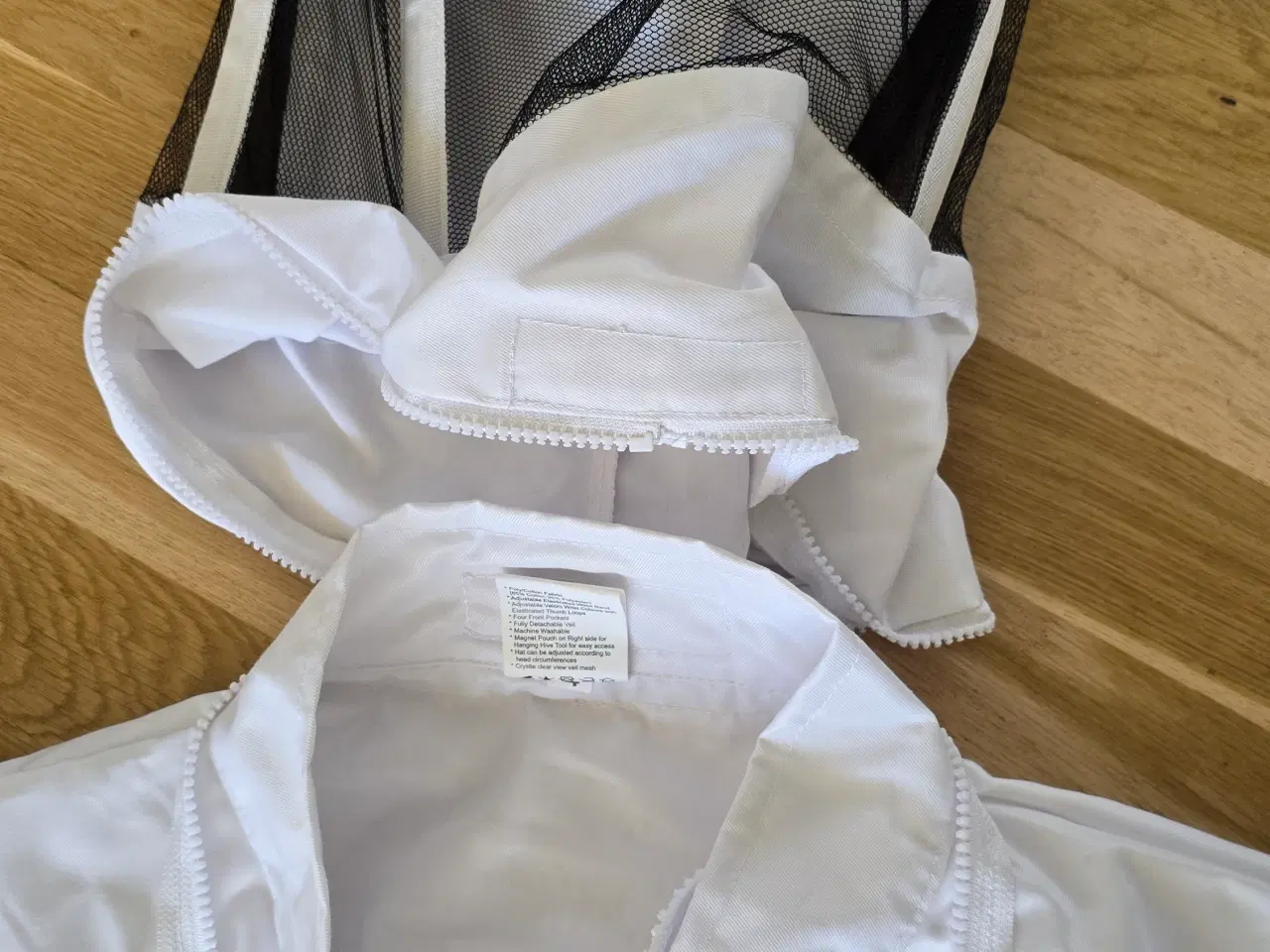 Billede 2 - Bi Dragt Sælges