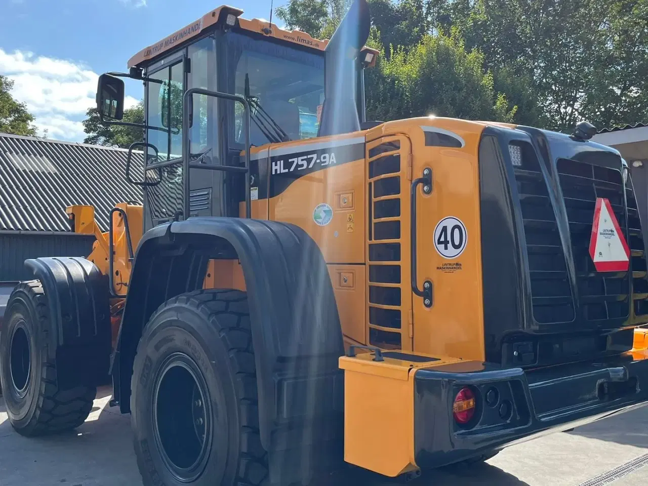Billede 22 - Hyundai 757-9A XTD med lang-arm. En-ejeres maskine med Lock-UP.