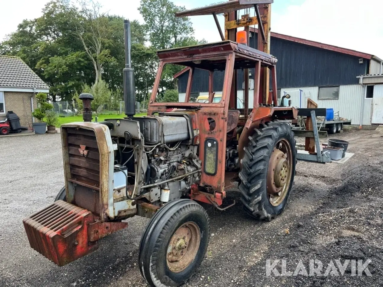 Billede 1 - Traktor Massy Ferguson 265