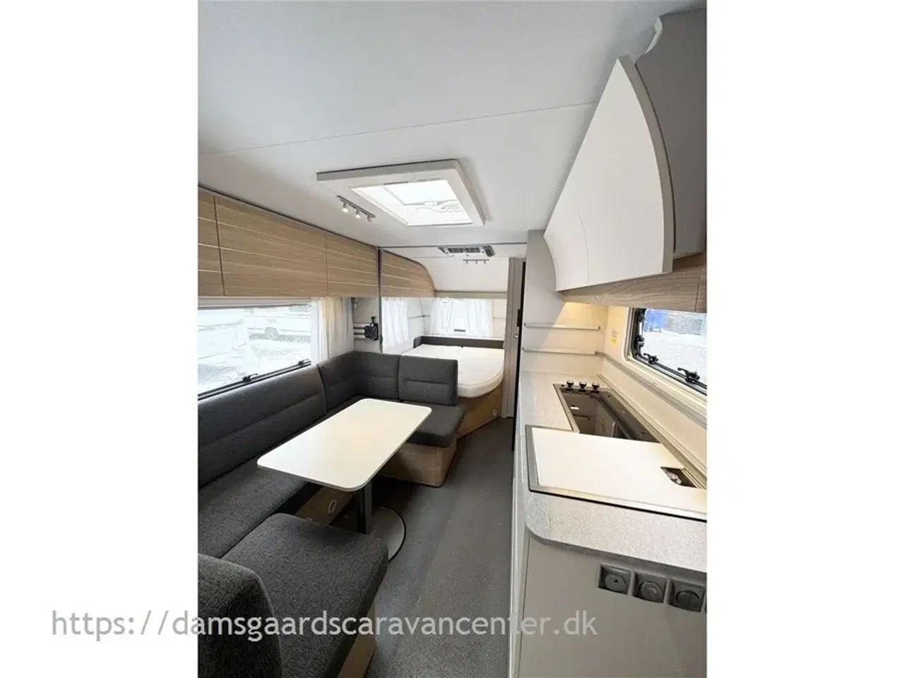 Billede 9 - 2022 - Adria Adora 613 PK Teen   Dobbeltseng-Køjer-Gulvtemp.-Aircon-Telt