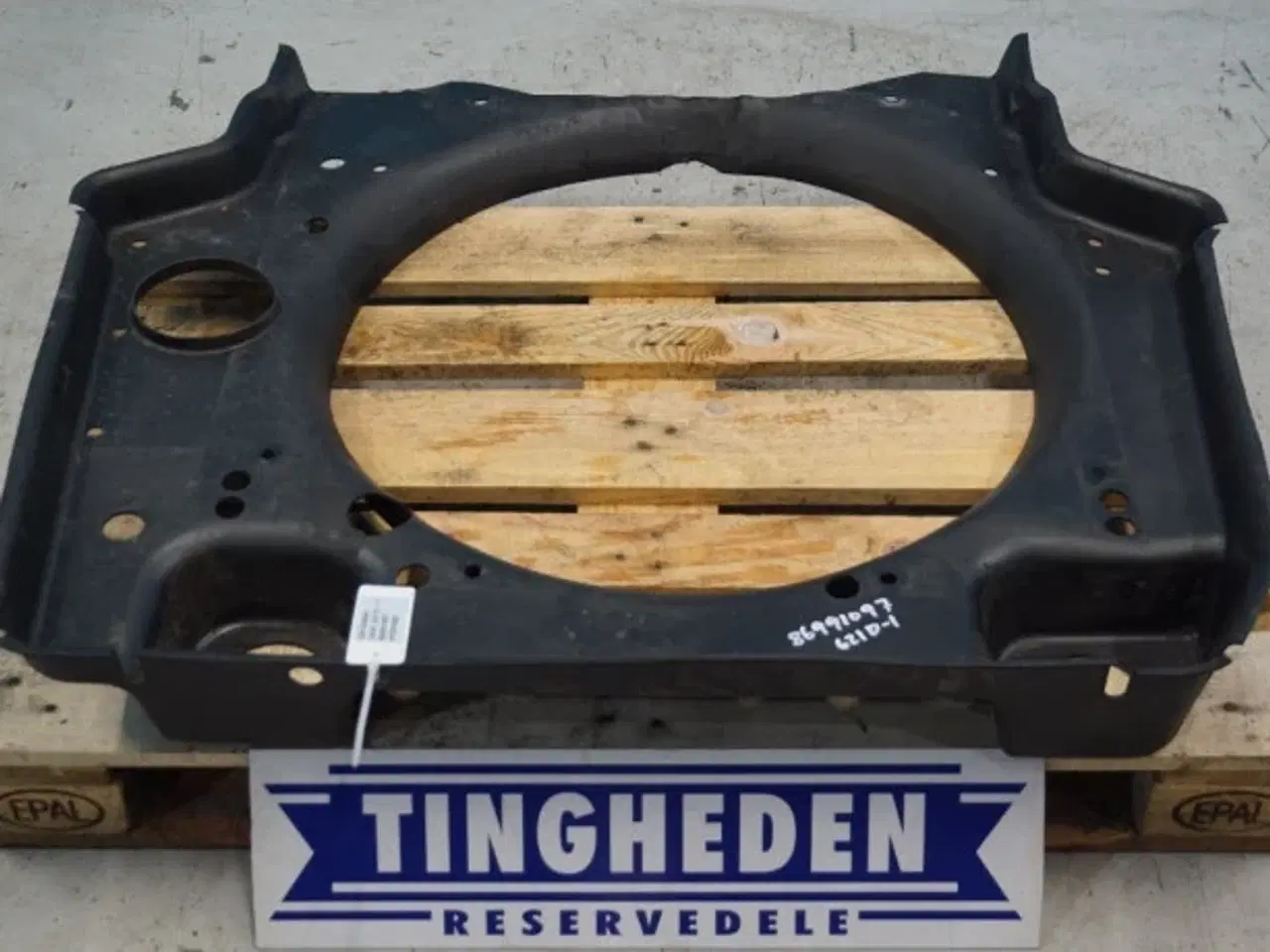 Billede 1 - Case 621D Kølerkappe 86991097