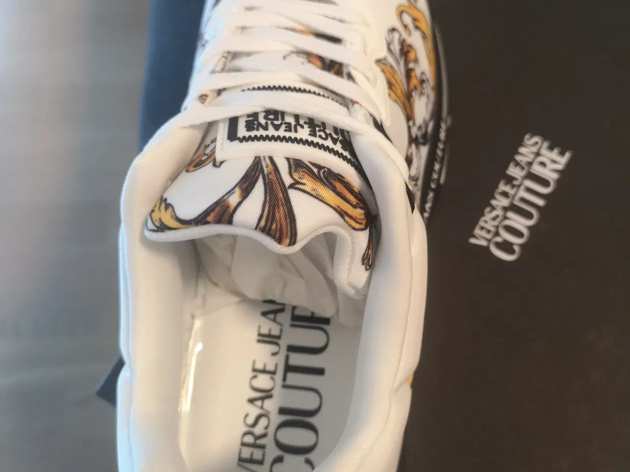 Billede 2 - Versace sneakers str. 44.