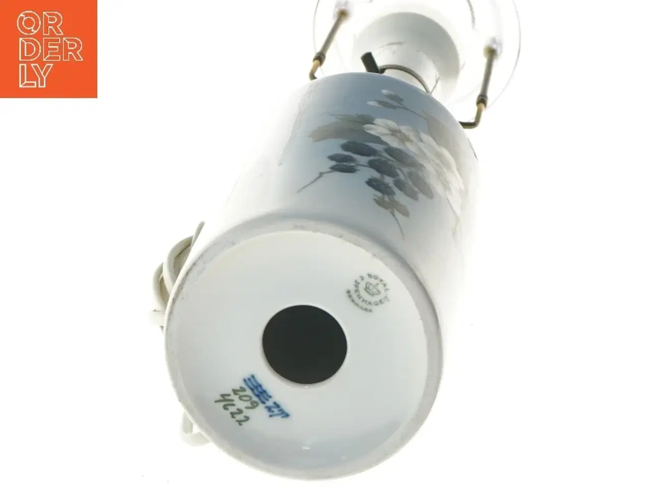 Billede 3 - Bordlampe med blomstermotiv fra Royal Copenhagen (str. 46 cm)