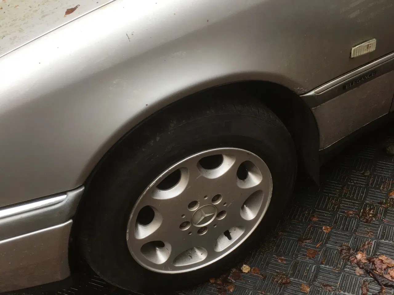 Billede 3 - Mercedes benzin