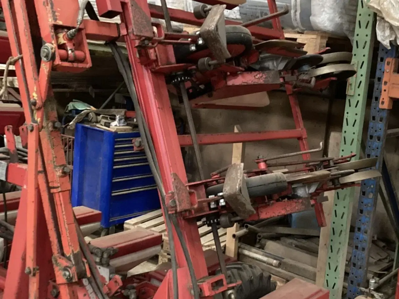 Billede 2 - Monopil 12 rk. Hydraulisk opklap. Med næsten nye såskær.