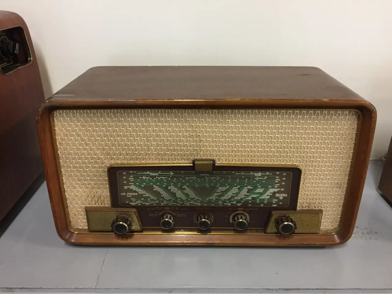 Billede 11 - Ældre radioer,tv og højttalere