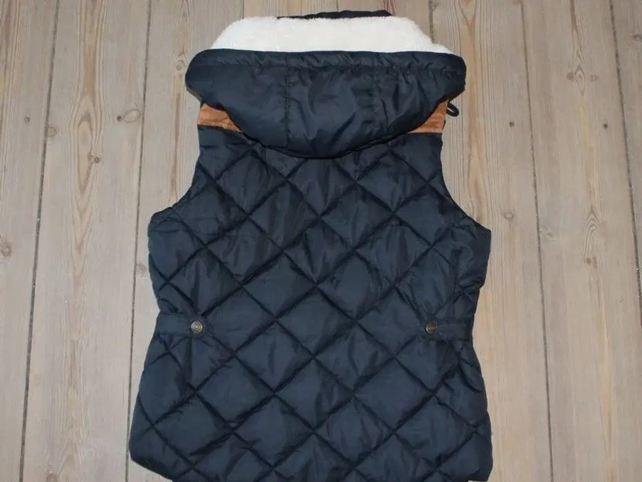 Billede 3 - Vest, NY, str 38