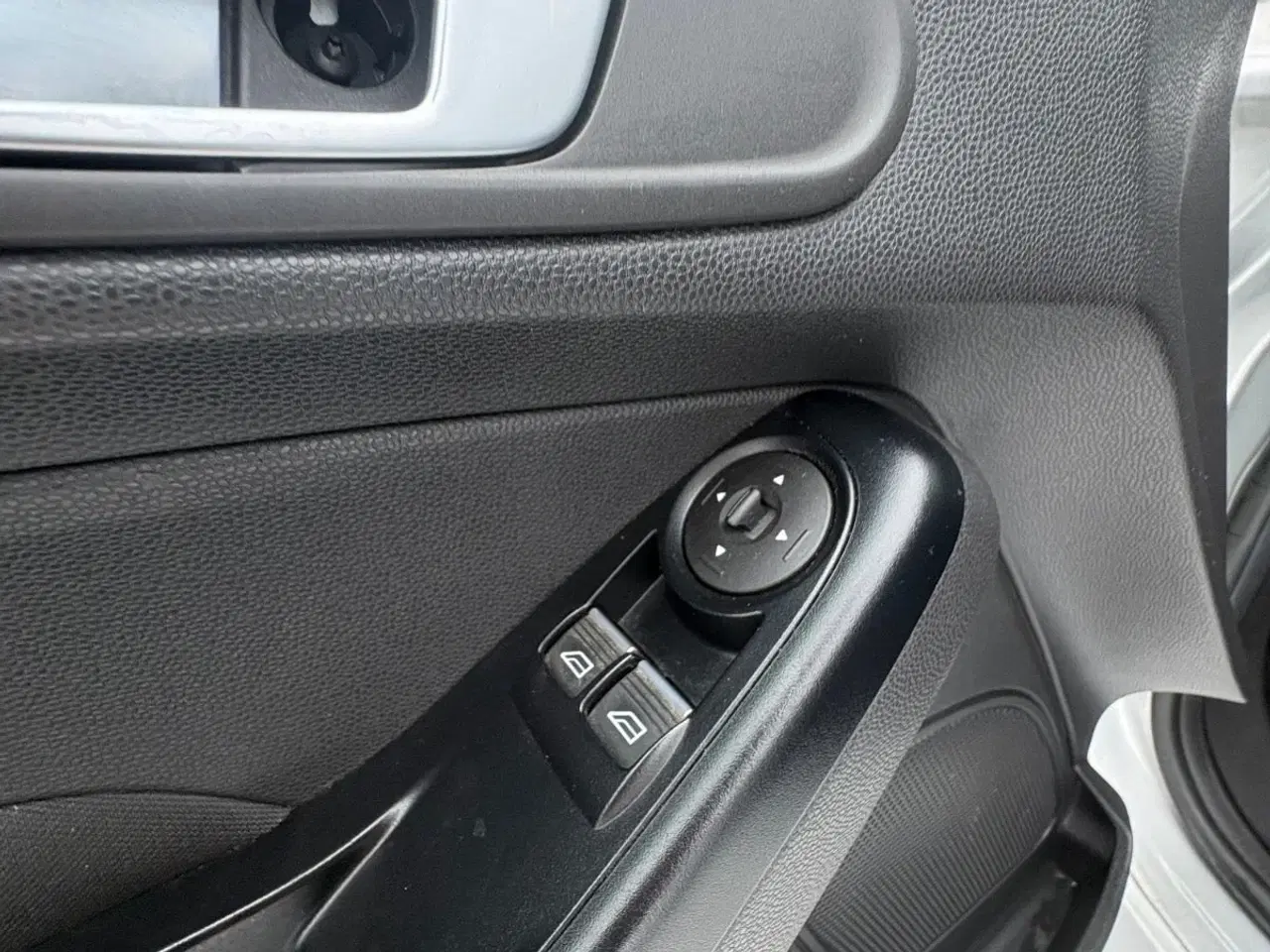 Billede 15 - Ford Fiesta 1,0 80 Trend