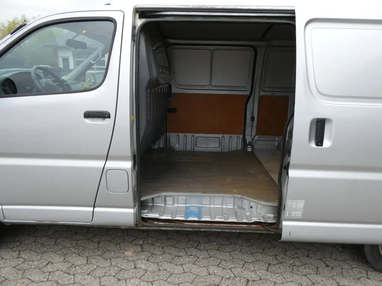 Billede 10 - Toyota HiAce 2,5 D-4D 102 Komfort lang 4x4