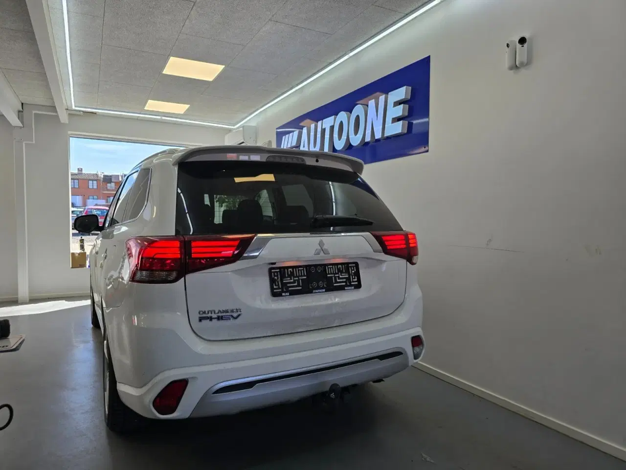 Billede 4 - Mitsubishi Outlander 2,4 PHEV Inform+ CVT 4WD