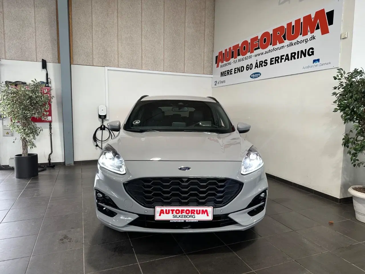 Billede 2 - Ford Kuga 2,5 PHEV Graphite Tech CVT