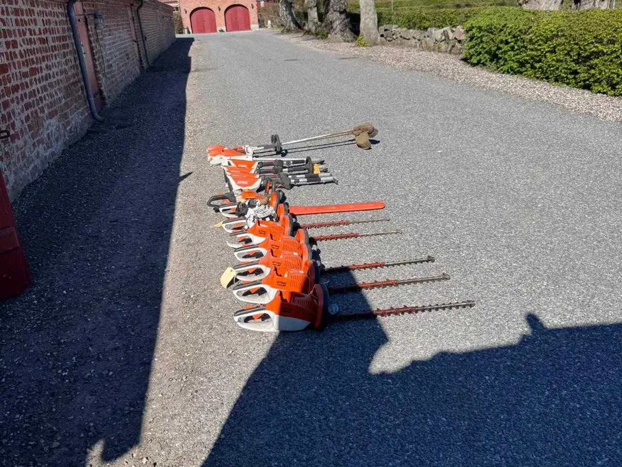 Billede 7 - Stort parti STIHL redskaber. Trimmere og hækkeklip