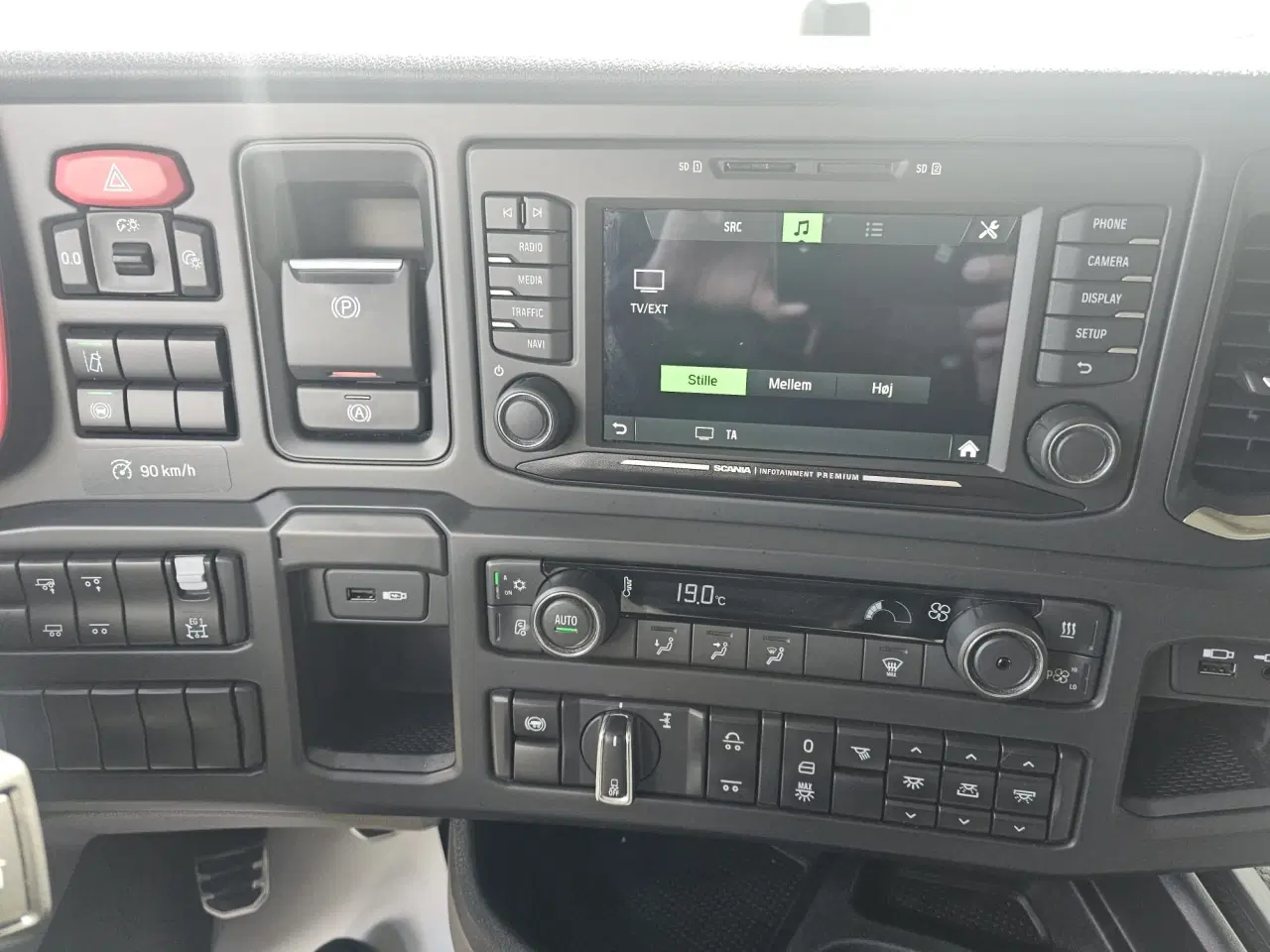 Billede 29 - Scania S650 6x2 32 T-mtr. kran, Kran