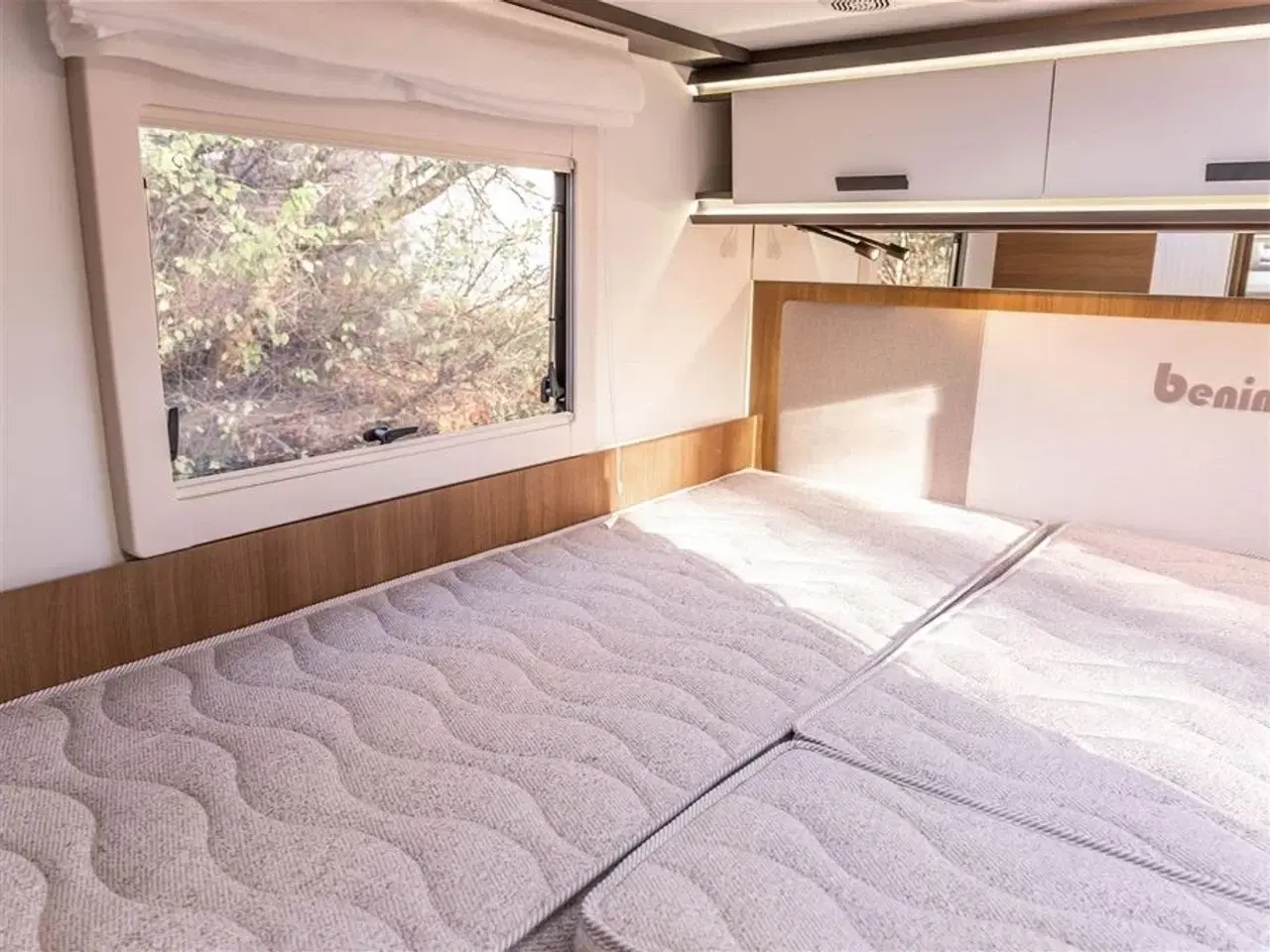 Billede 16 - 2026 - Benimar Mileo 268 Skandinavisk design og komfort året rundt