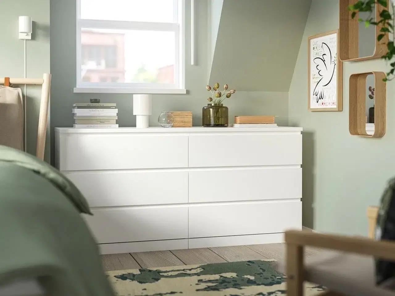 Billede 2 - MALM kommode incl. glas top