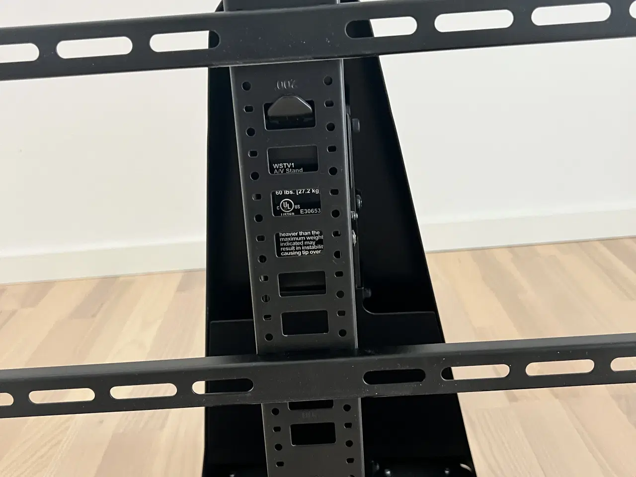 Billede 3 - TV ophæng uden at bore i væggen