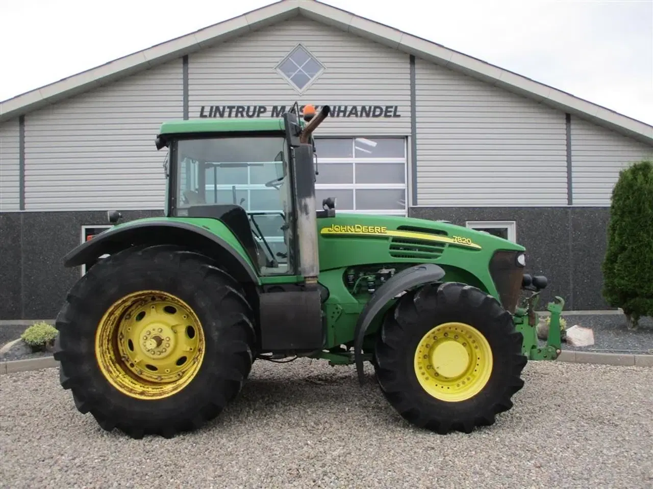 Billede 3 - John Deere 7820  Frontlift,  AutoPower og Aktiv luftsæde.