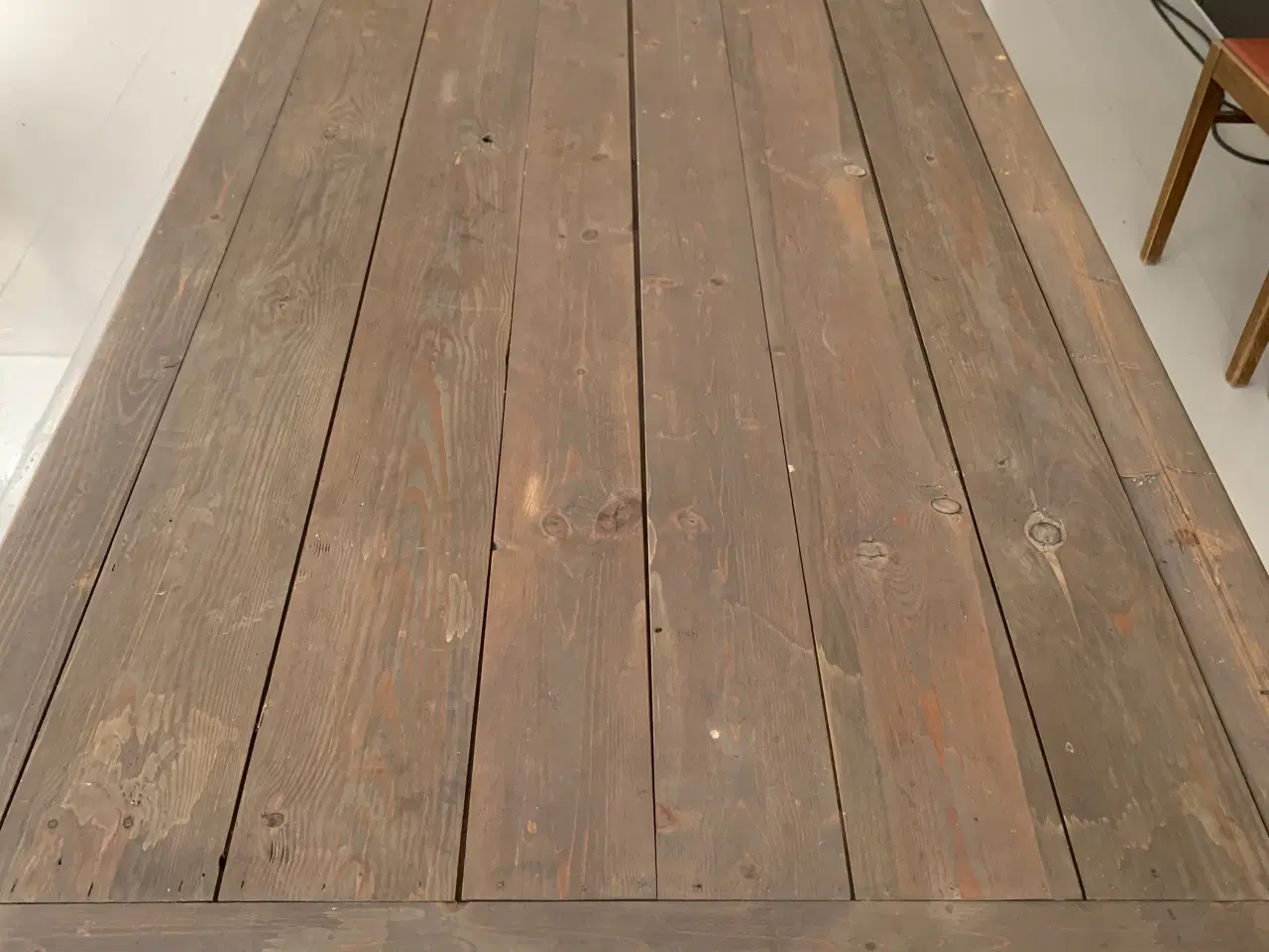 Billede 2 - Plankebord af genbrugstræ 