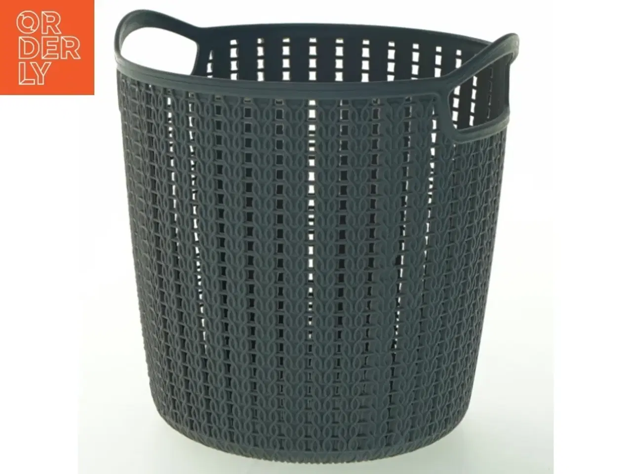 Billede 1 - Plastkurv med huller (str. 16x15 cm)