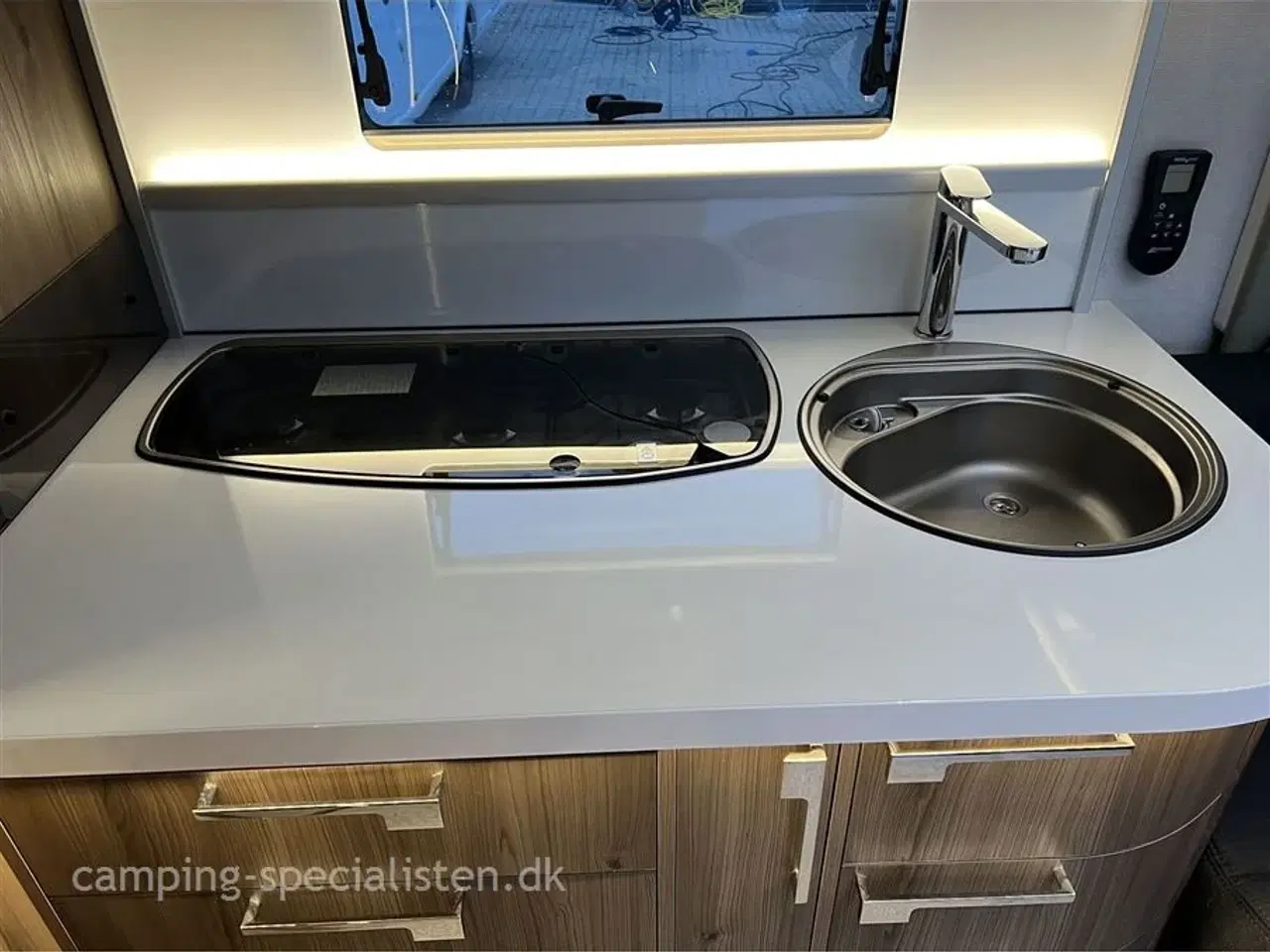 Billede 10 - 2024 - Kabe Briljant 470 XL KS   2024 Kabe 470 Briljant XL KS - Se den nu hos Camping-Specialisten.dk
