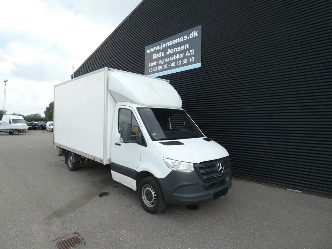 Billede 2 - Mercedes-Benz Sprinter 317 2,0 CDI Alu.kasse m./lift RWD 9G-Tronic 170HK Ladv./Chas. Aut.