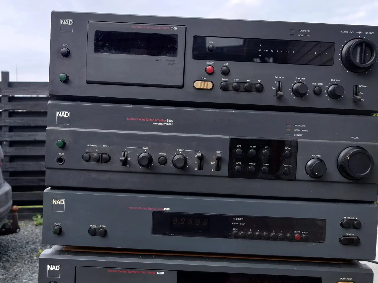 Billede 1 - Ældre NAD stereo anlæg, højtalere 