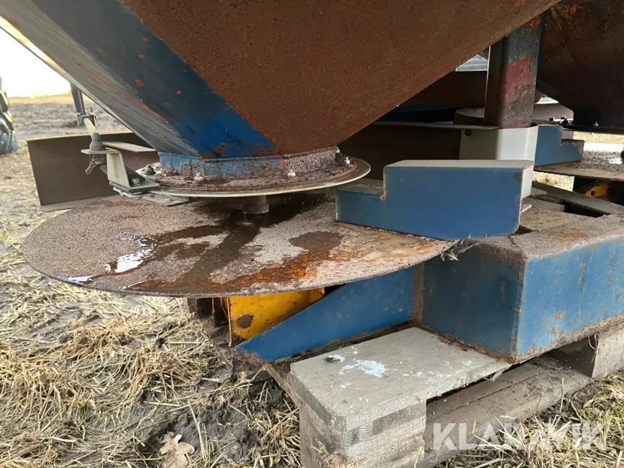 Billede 7 - Gødningsspredere Bøgballe