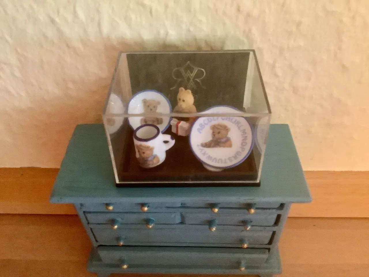 Billede 3 - Dukkehus porcelæn børneservice.