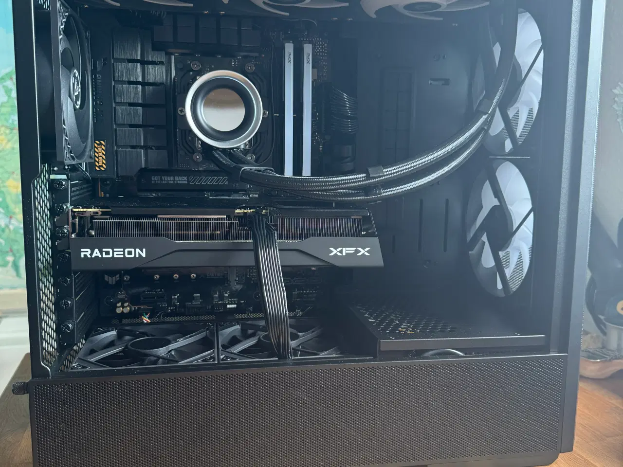 Billede 4 - GamingPC-Med ny lanceret grafikkort 9060 XT 16 GB