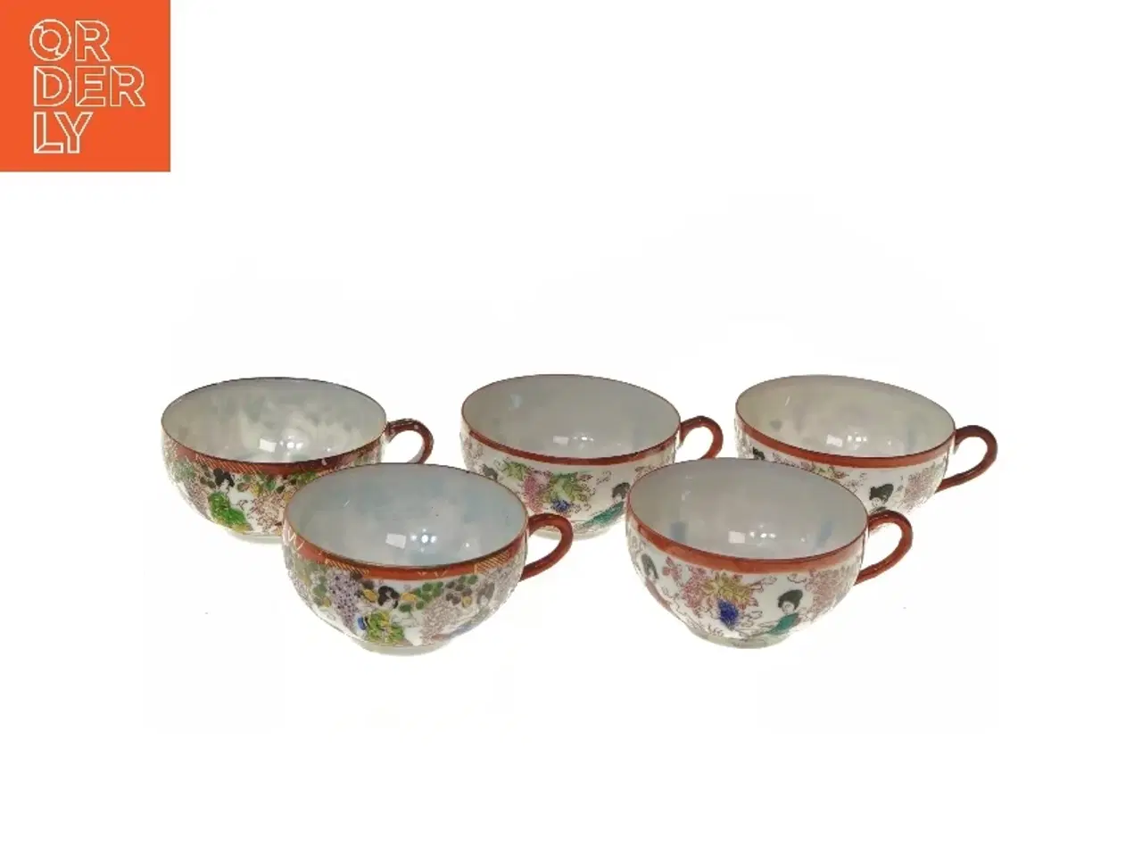 Billede 1 - Sæt af fem dekorerede kopper (str. Ø 8,4x4,5 cm)