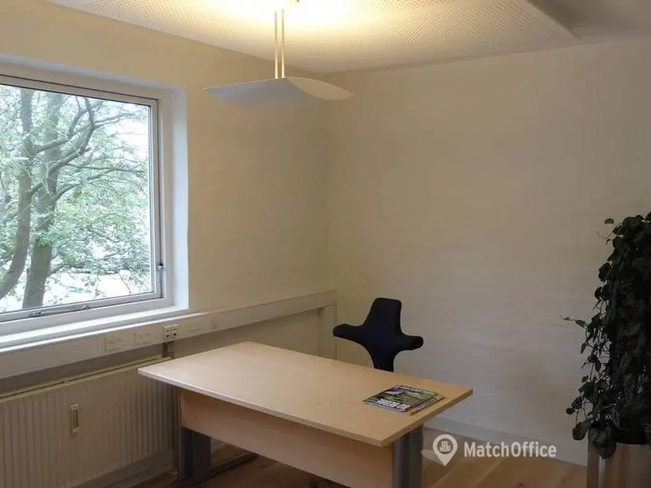 Billede 5 - Lille kontorfællesskab med 5 kontorer fra 2000 kr