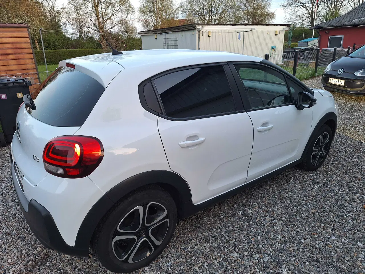 Billede 2 - Citroen C3 1.2 PureTech 83 Kun 102.500km 