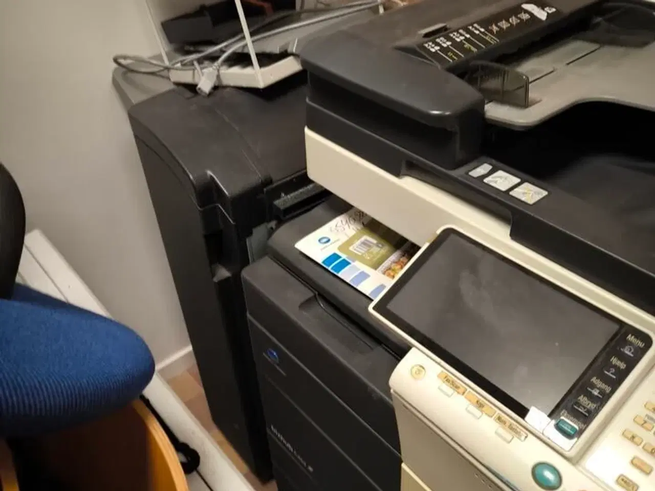 Billede 21 - Diverse borde, stole m.v.