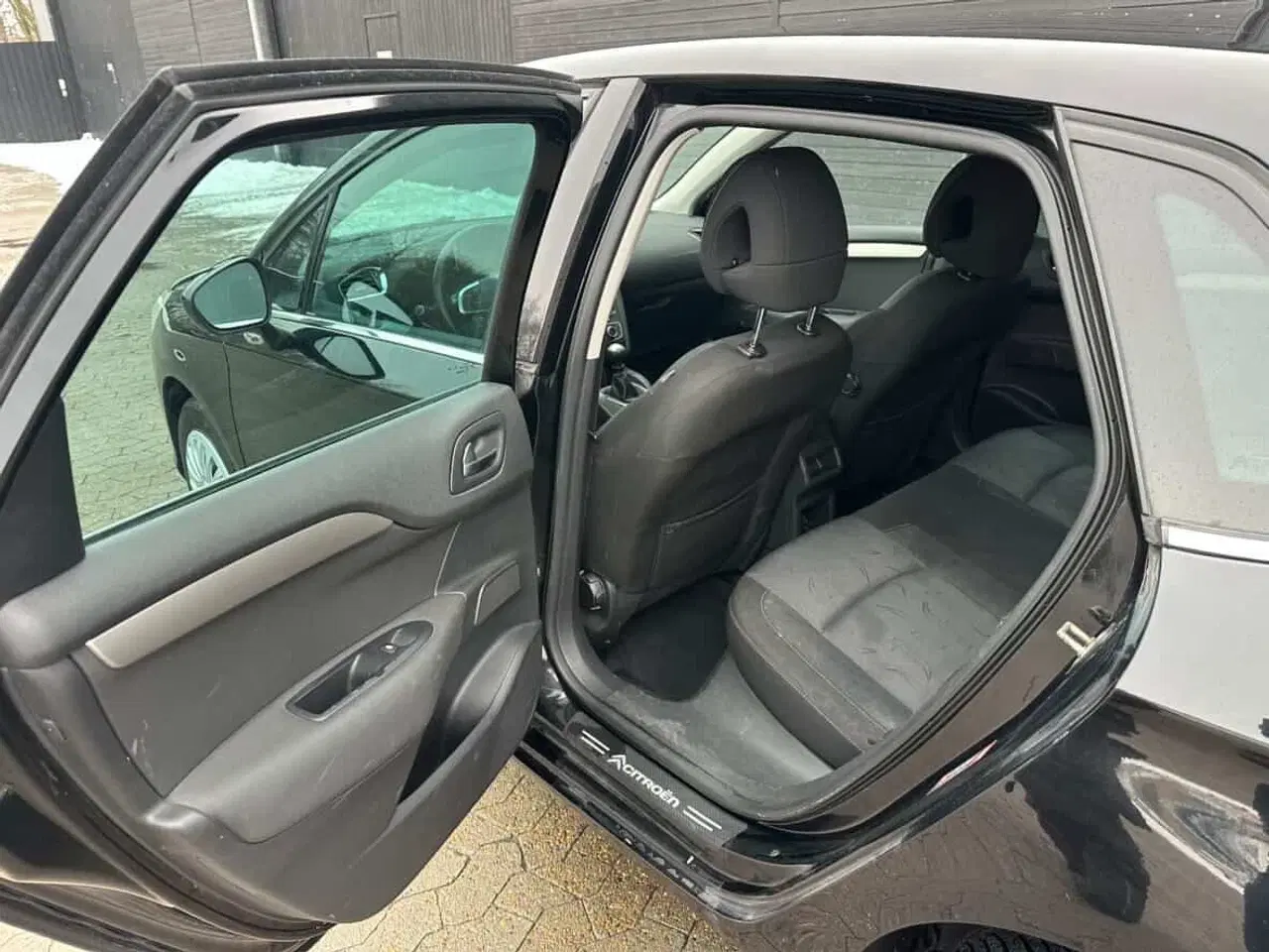 Billede 9 - Nysynet Citroen C4 1.6 HDI 6-Gears 