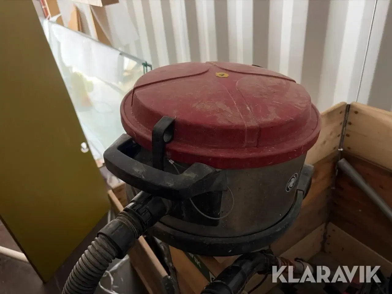 Billede 8 - Parti bestående af tre Nilfisk industristøvsugere Nilfisk VP930 / GD930