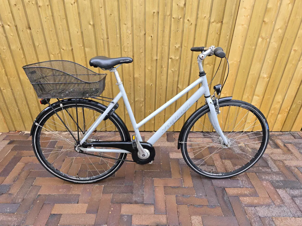 Billede 1 - Raleigh damecykel 28" M grå, 7 gear