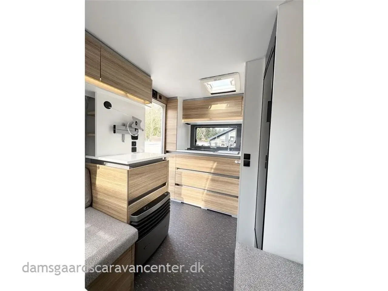 Billede 7 - 2019 - Adria Altea 362 LH 4 Four   Enkeltsenge-Lamel-Gulvtemp.-Mover-Telt