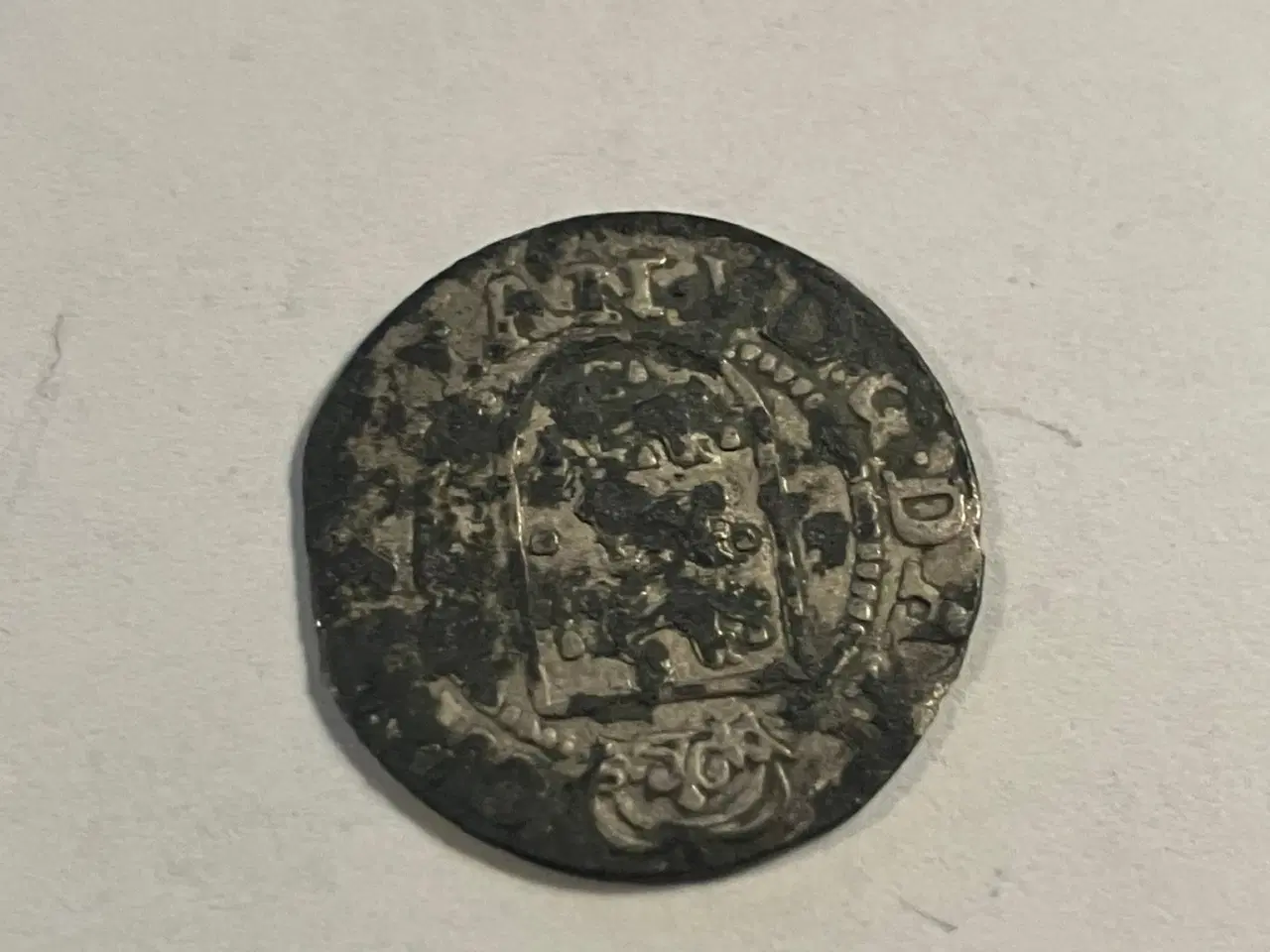 Billede 2 - 2 skilling 1677 Denmark