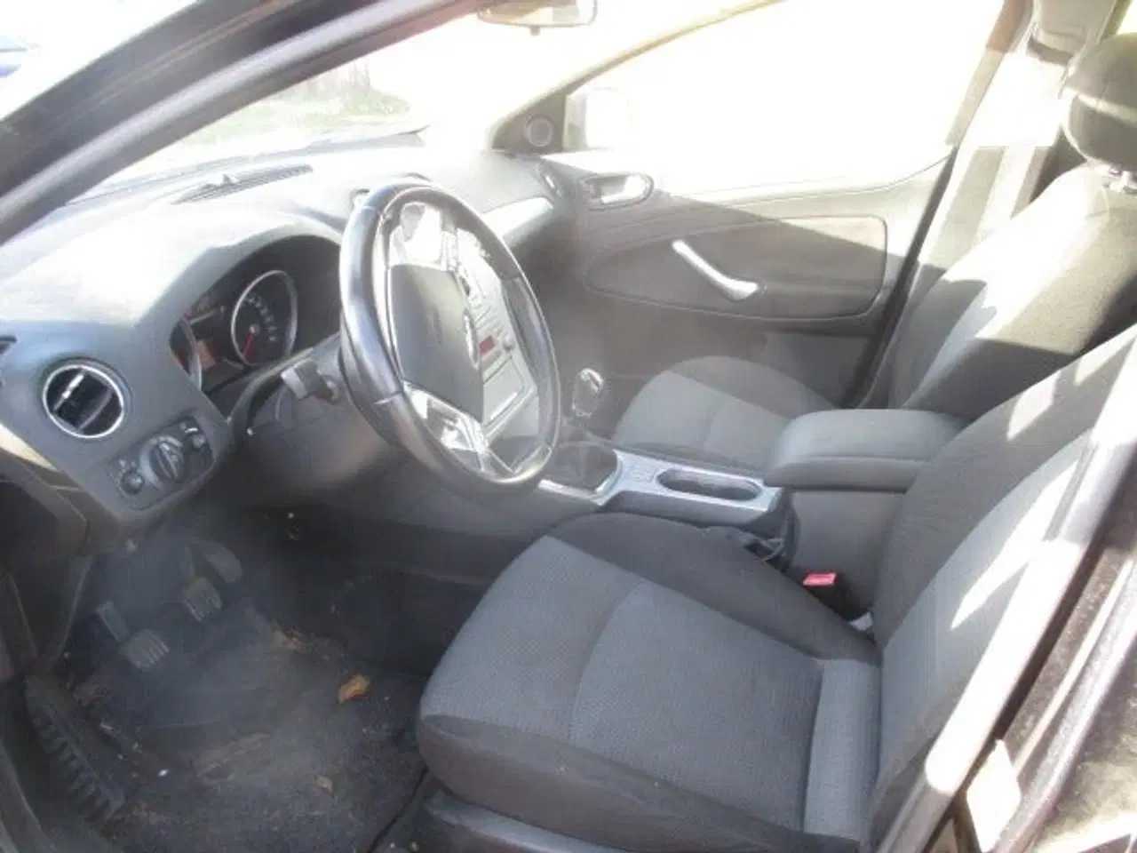 Billede 8 - Ford Mondeo 2,0 145 Ambiente