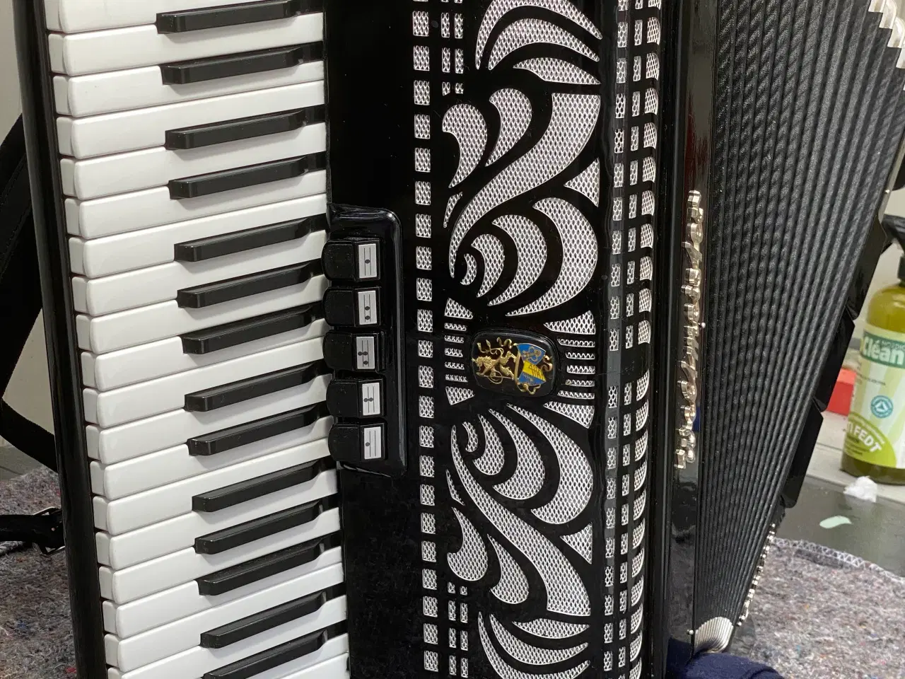 Billede 11 - Weltmeister Caprice harmonika – 96 basser, super s