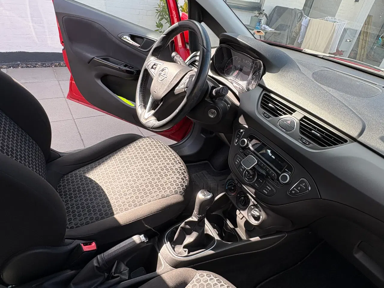 Billede 8 - Opel Corsa 1,4 5 dørs 2015
