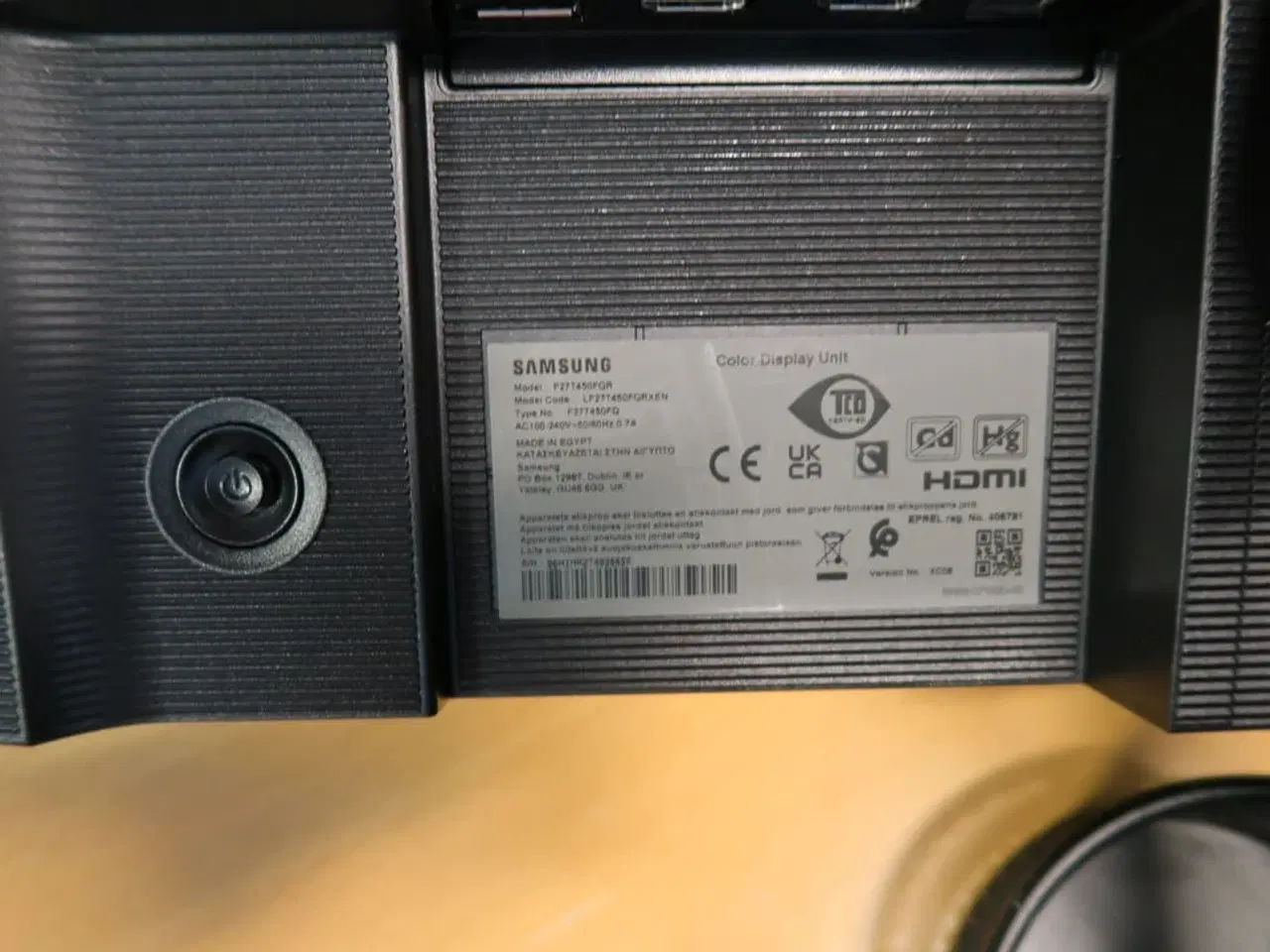 Billede 4 - 2 stk. computerskærme SAMSUNG F27T450FQR med tastatur og mus