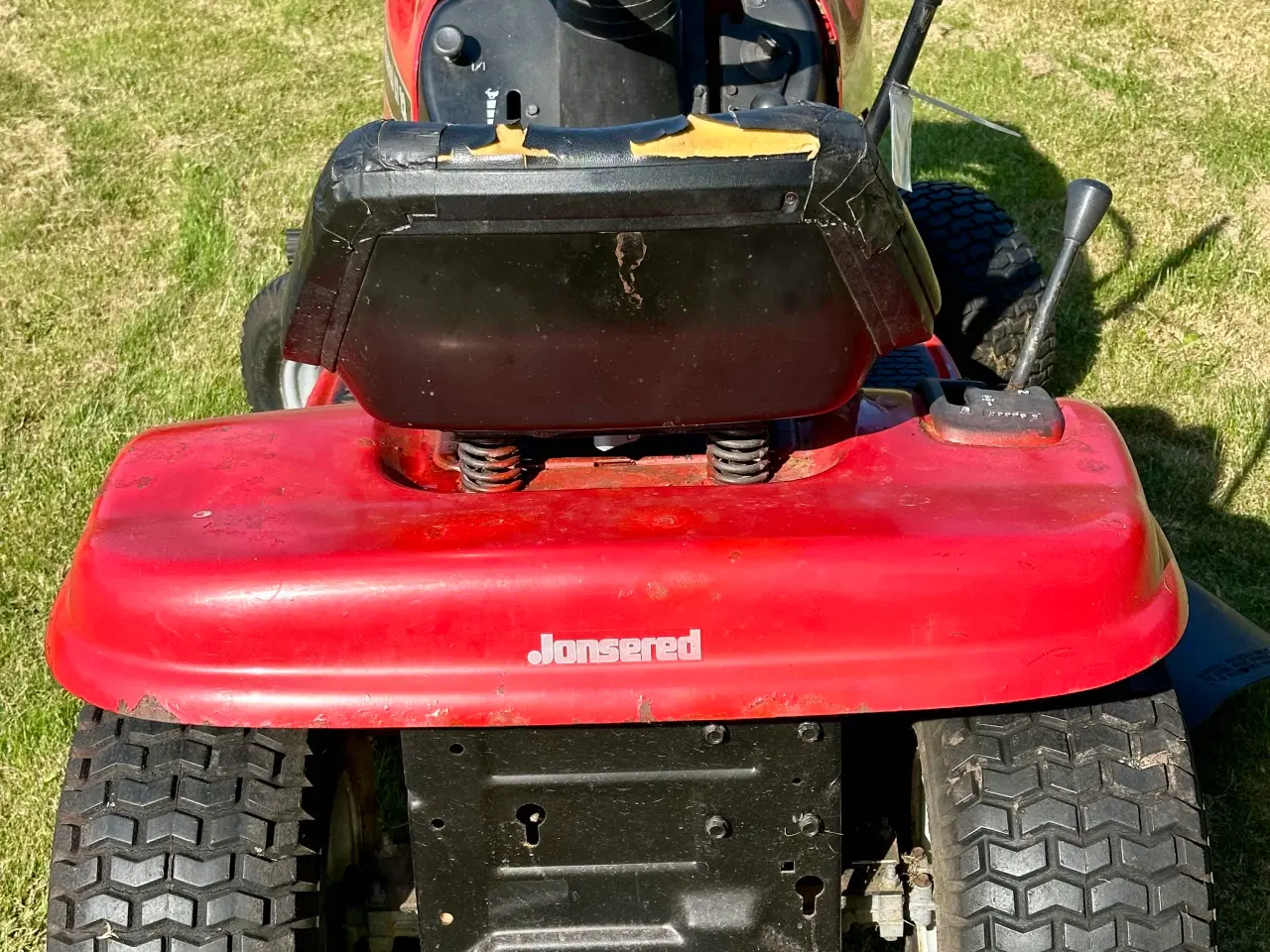Billede 4 - Jonsered LT12 havetraktor