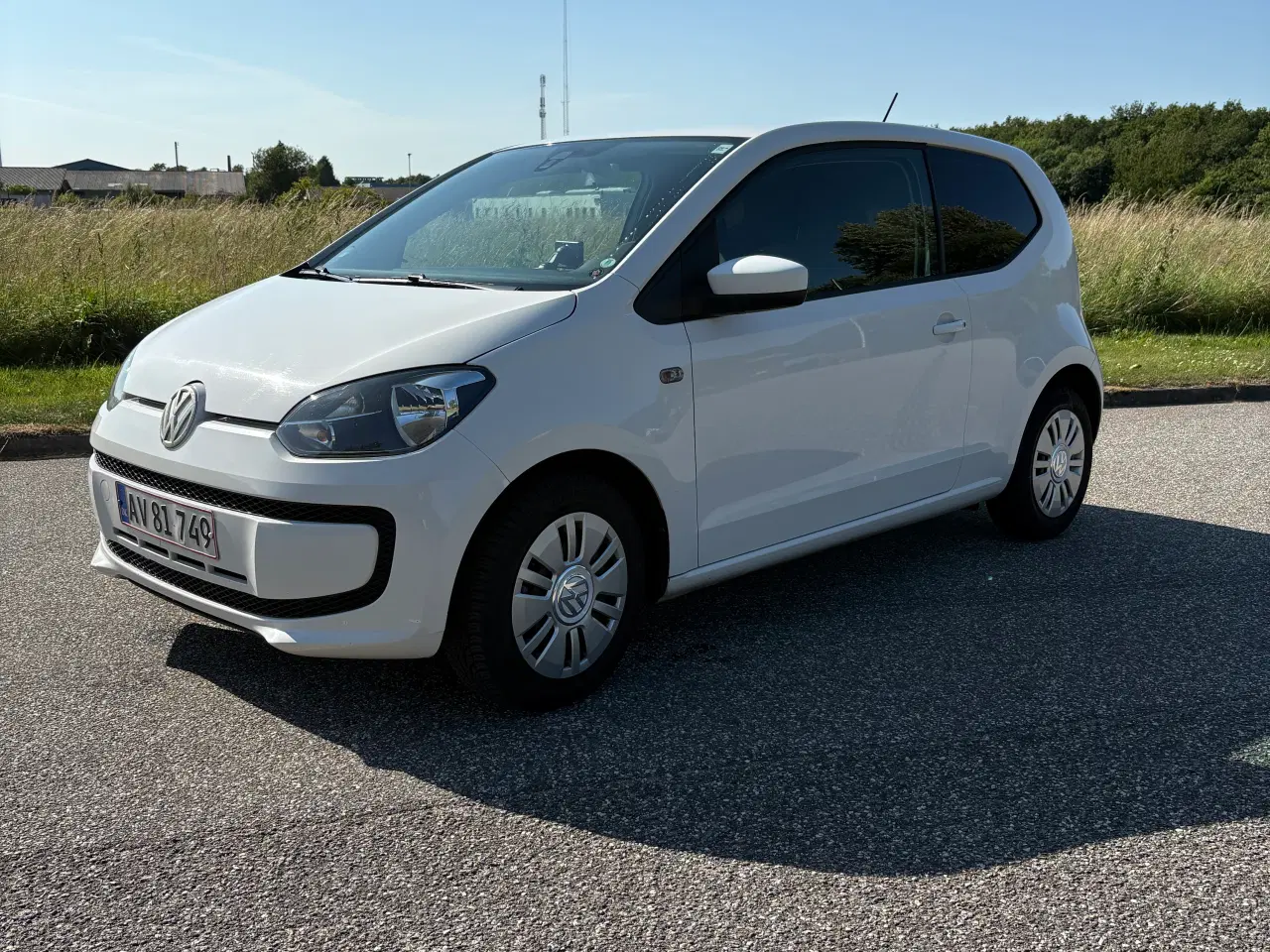 Billede 1 - VW UP til salg - Bemærk lavt kilometertal!