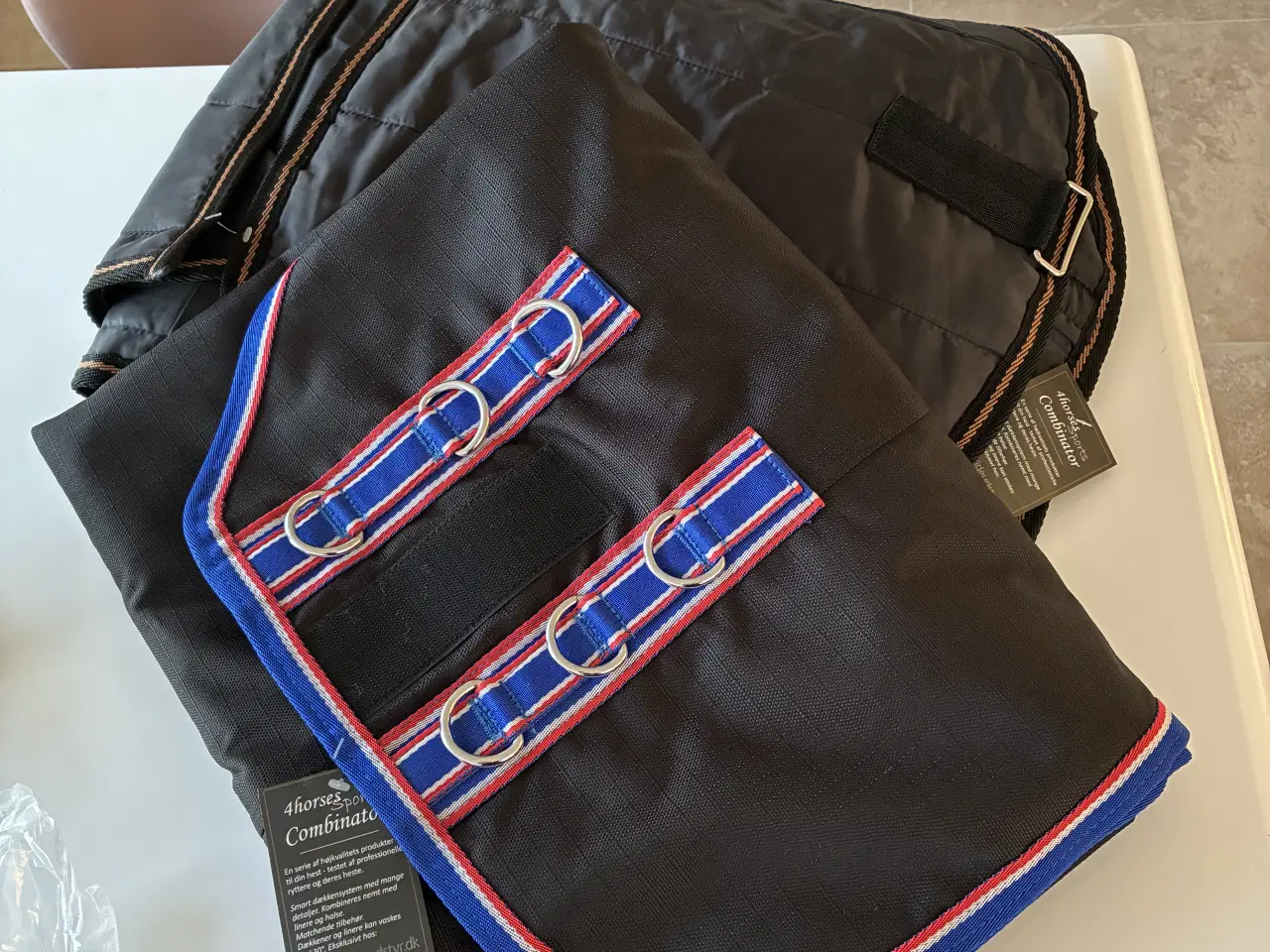 Billede 3 - Icelandic sportscombinator dækken