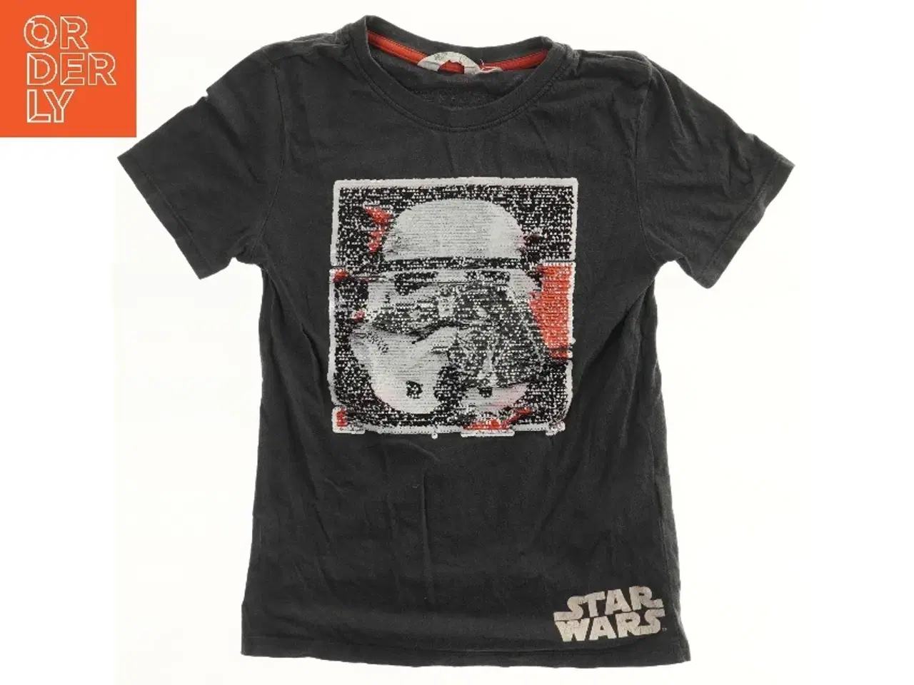 Billede 1 - Star Wars T-shirt med stormtrooper motiv fra H&M (str. 140)