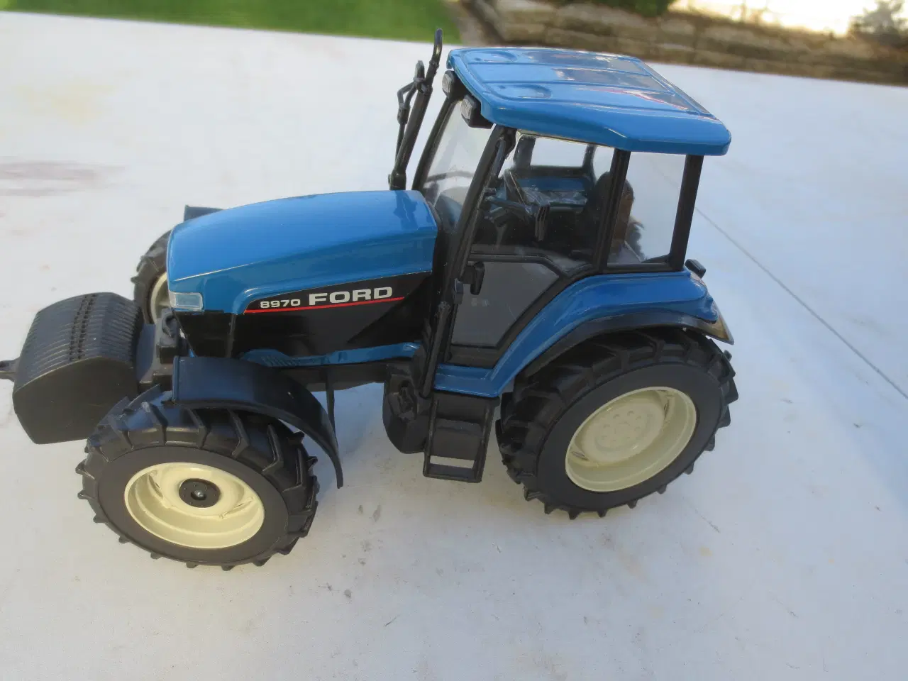 Billede 3 - 1 stk New Holland 8970 Modeltraktor