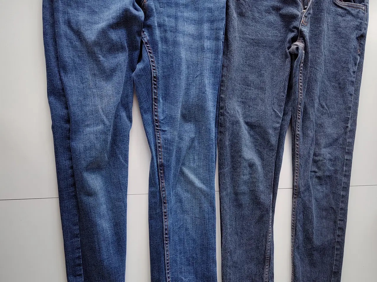 Billede 1 - Cowboybukser mærket VRC str. 30/32