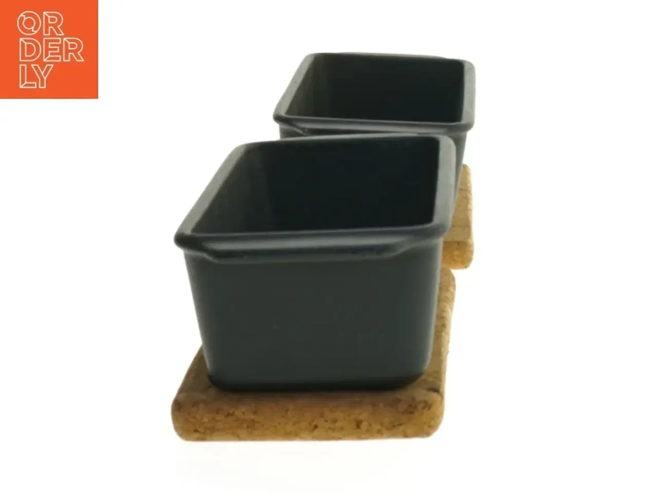 Billede 2 - Sæt med to rektangulære brødforme med korkunderlag (str. 18x8,5 cm)